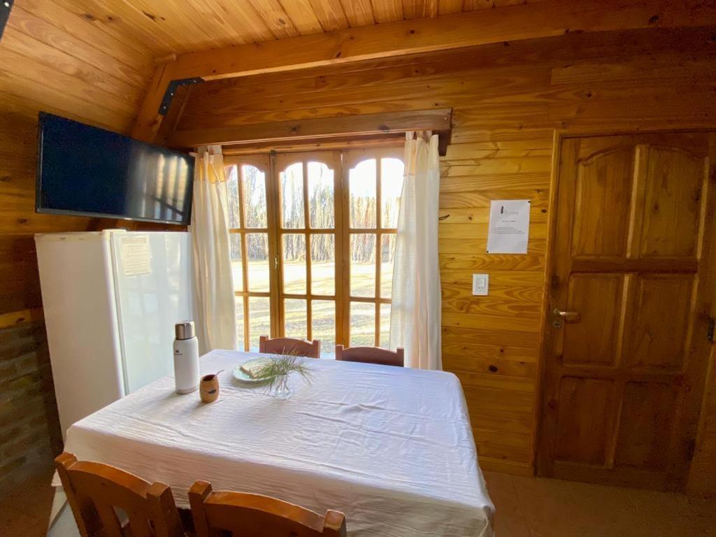 Hosteria & Cabanas Rio Fenix Perito Moreno Buitenkant foto