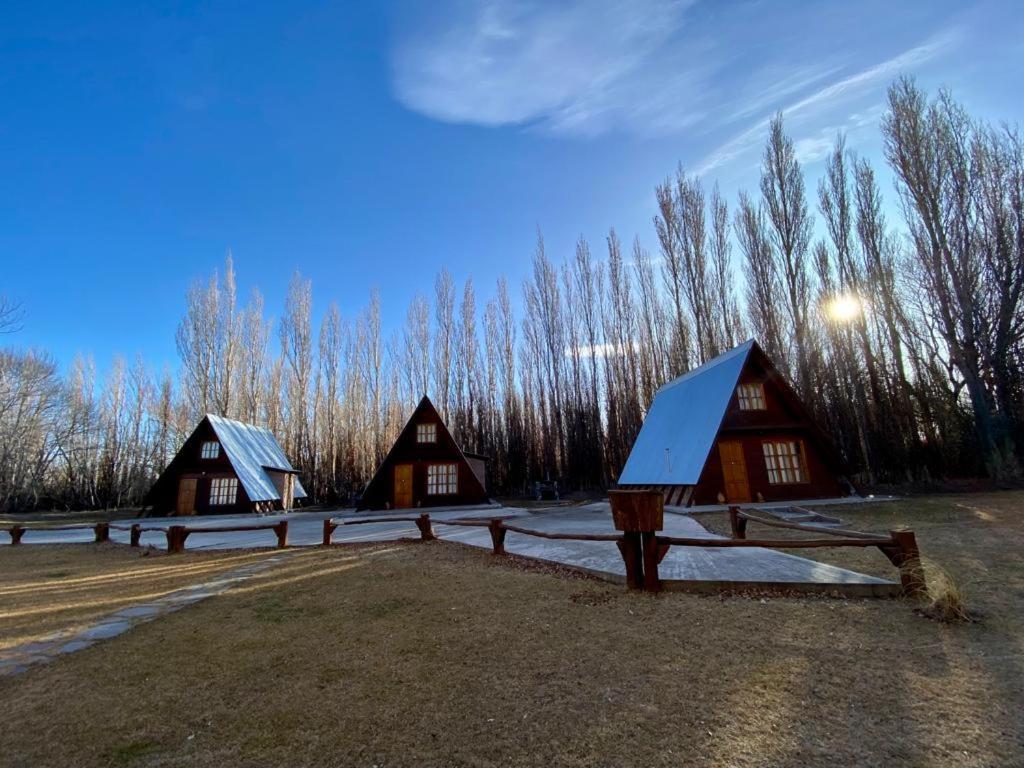 Hosteria & Cabanas Rio Fenix Perito Moreno Buitenkant foto