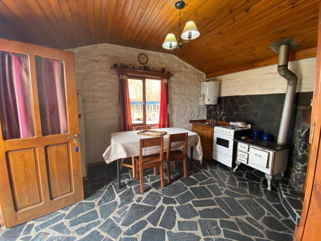 Hosteria & Cabanas Rio Fenix Perito Moreno Buitenkant foto